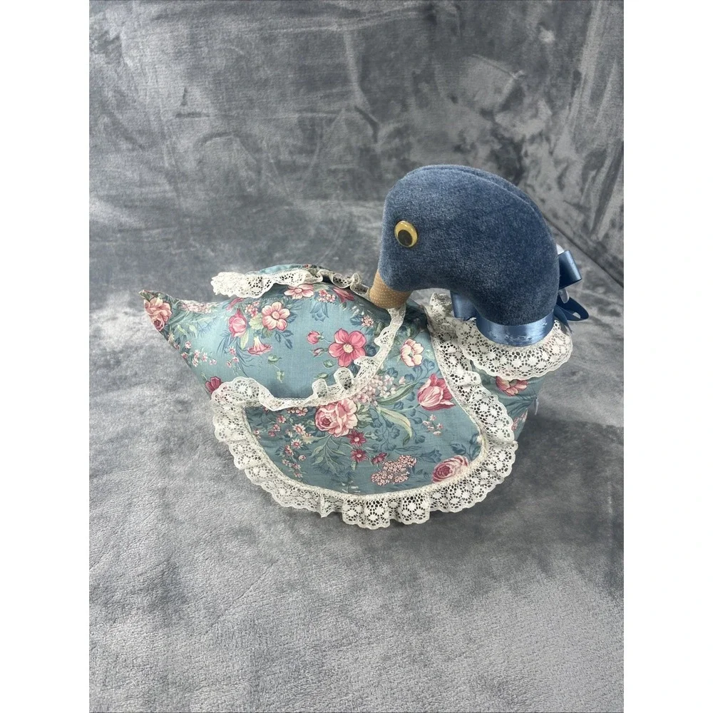 Vintage Country Goose Figurine Farmhouse Decor Stuffed Cottage‎ Blue Floral Lace